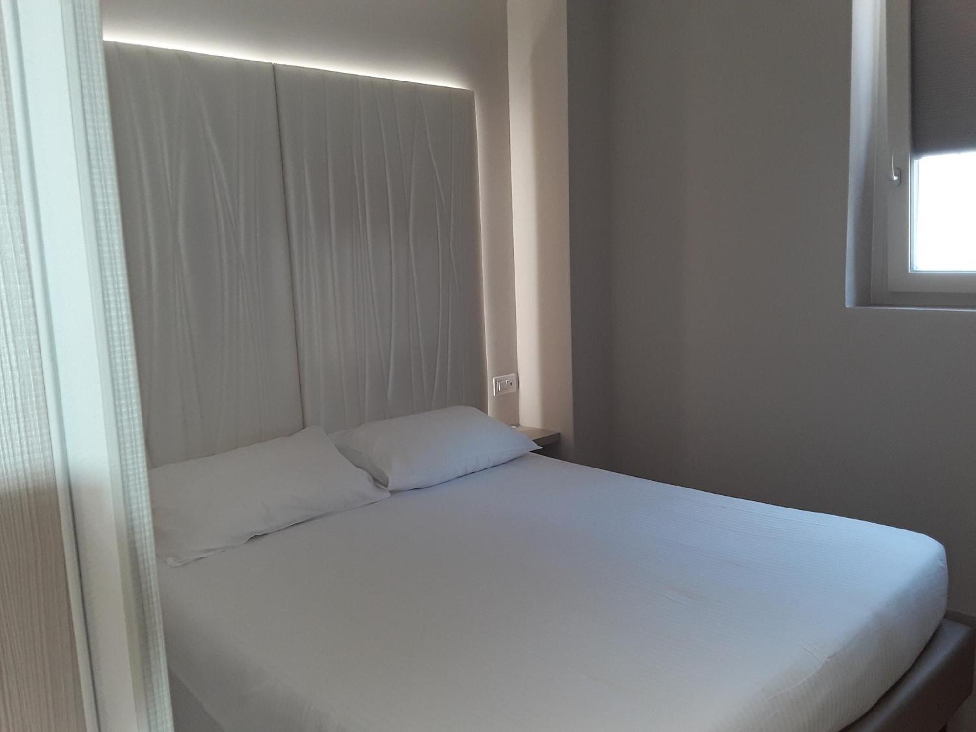 Hotel Danieli La Castellana Lago Di Garda Brenzone sul Garda Exteriér fotografie